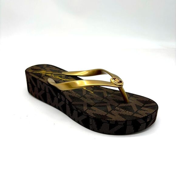 Michael Kors Bedford Platform Sandals - Picture 1 of 7